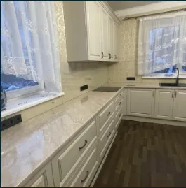 Скіналі з прозорого скла